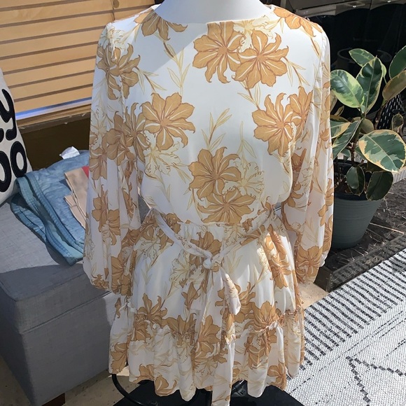 BNWT Ruffle Dress by Flying Tomato - Picture 1 of 11